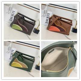 Picture of Loewe Handbags _SKUfw239898175fw